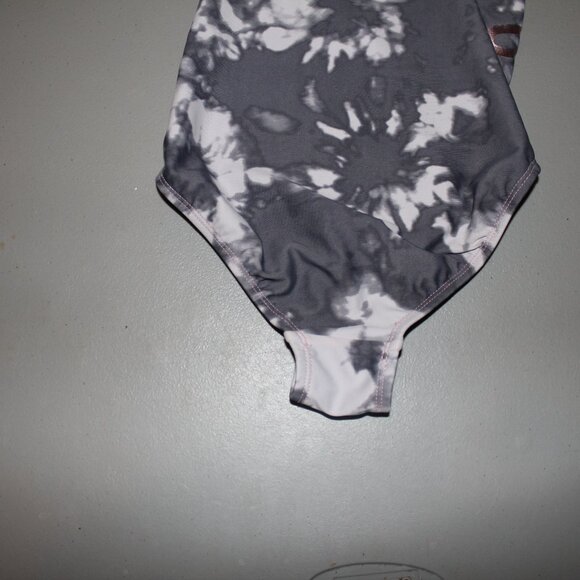 Grey 1 Pcs Justice Swimsuit Size 6 - Picture 6 of 9